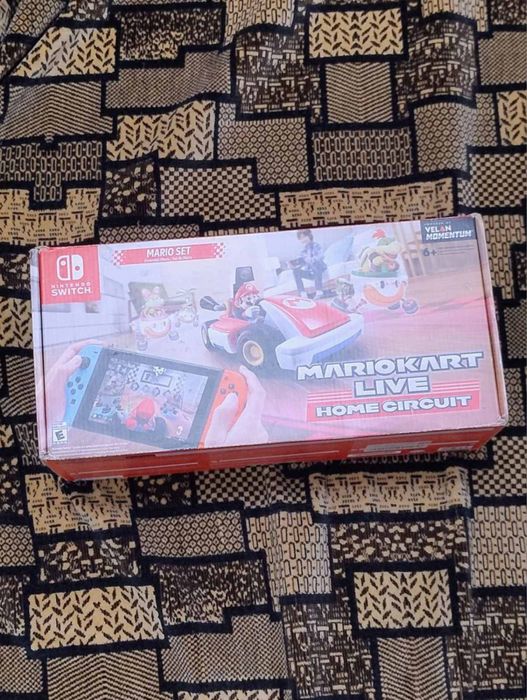 Жива домашня схема Mario kart