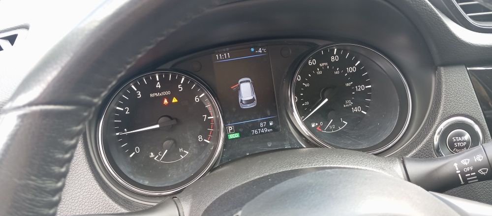 Продам Нісан рог 2018р sv awd