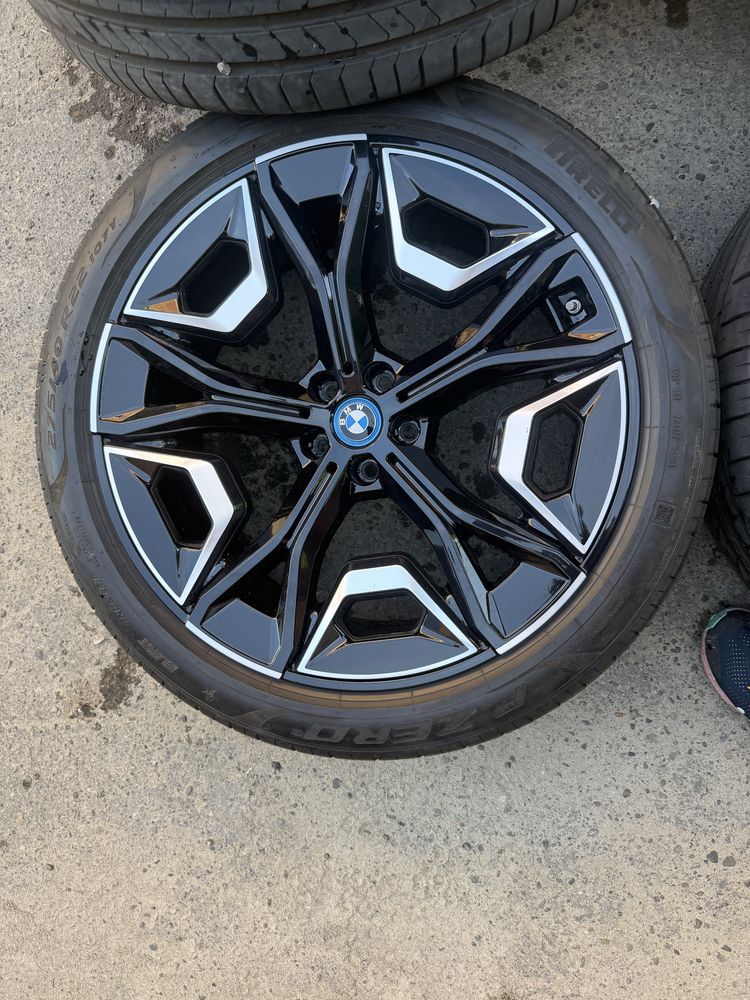 Bmw IX I20 Диски r22 1020 стиль