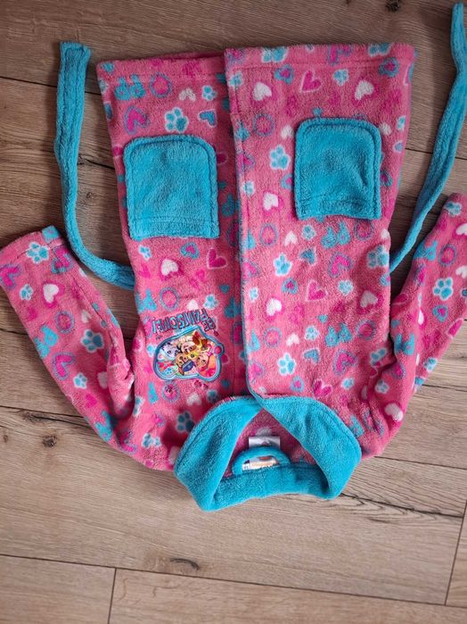 Szlafrok dla dziewczynki w wieku 3 latka