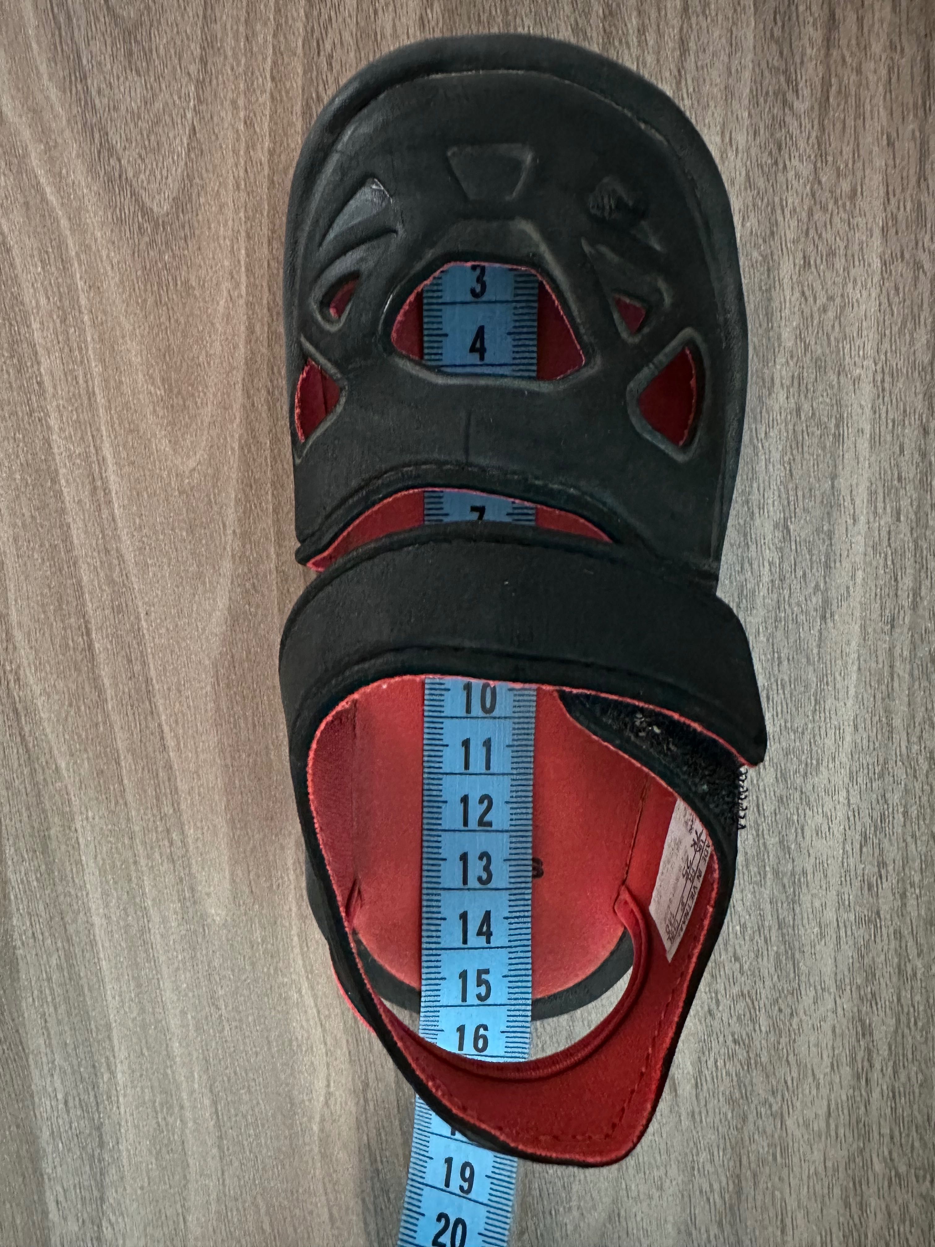 Zestaw buty/sandałki r.25 (Adidas/Nike)
