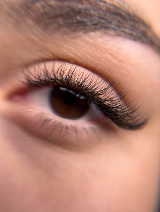 Нарощування вій Святопетрівське