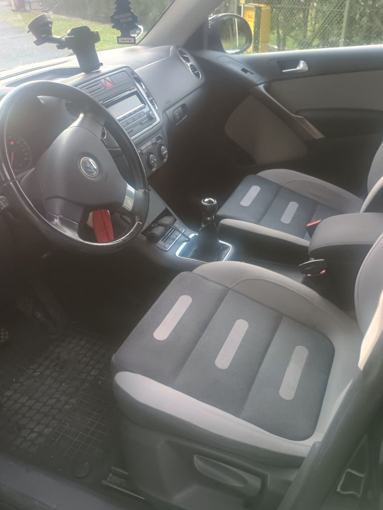 VW Tiguan 2.0 tsi