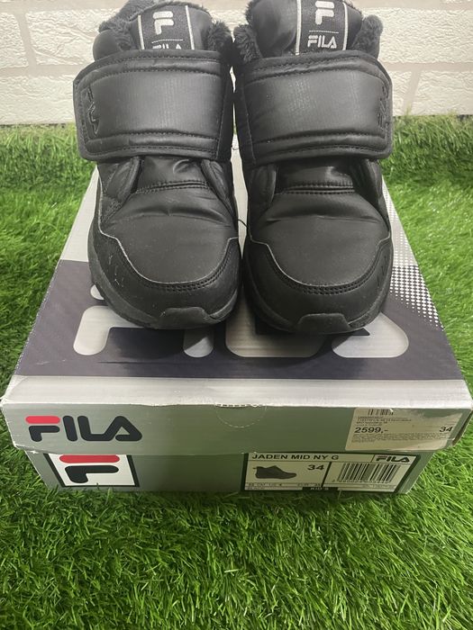 Продам ботинки Fila