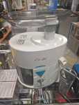 Sokowirówka DeLonghi KC-400
