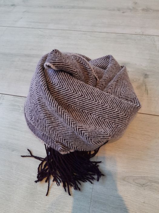 Ciepły damski szal Mint & Berry