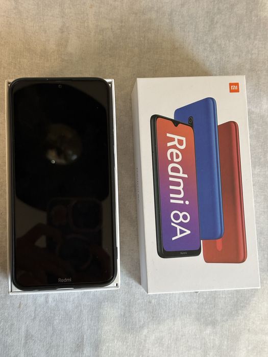 Телефон redmi 8A і чохол в подарунок