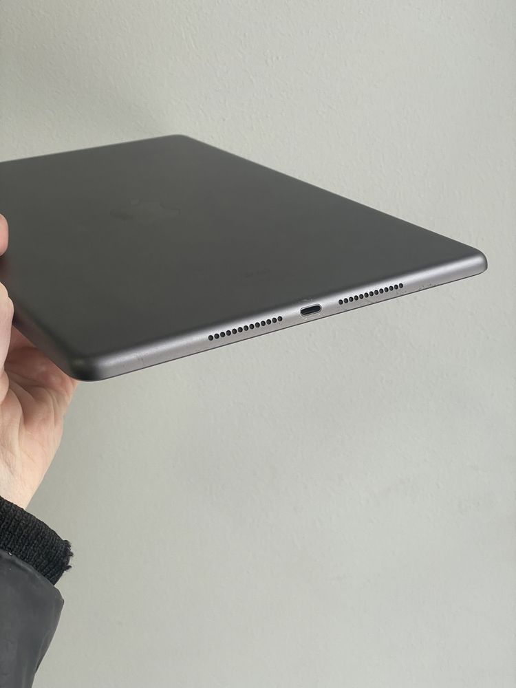 Планшет Apple iPad 8, 32 GB. Wi-Fi, Space Gray айпад