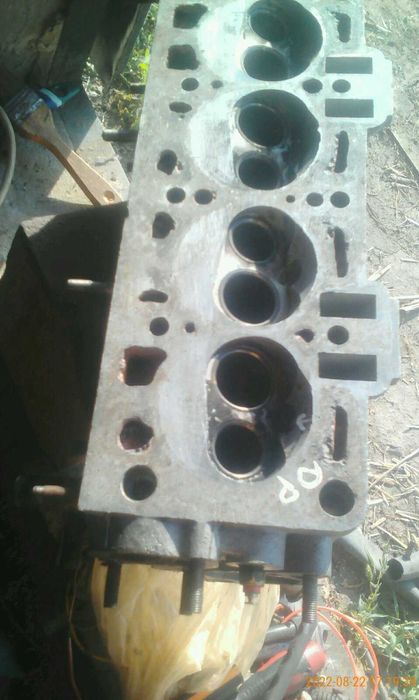 головка блока циліндрів до авто део сенс.