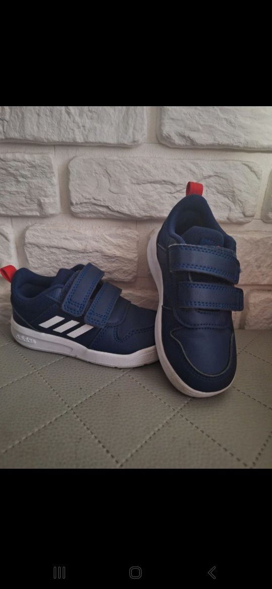 Buty dzieciece na rzepy