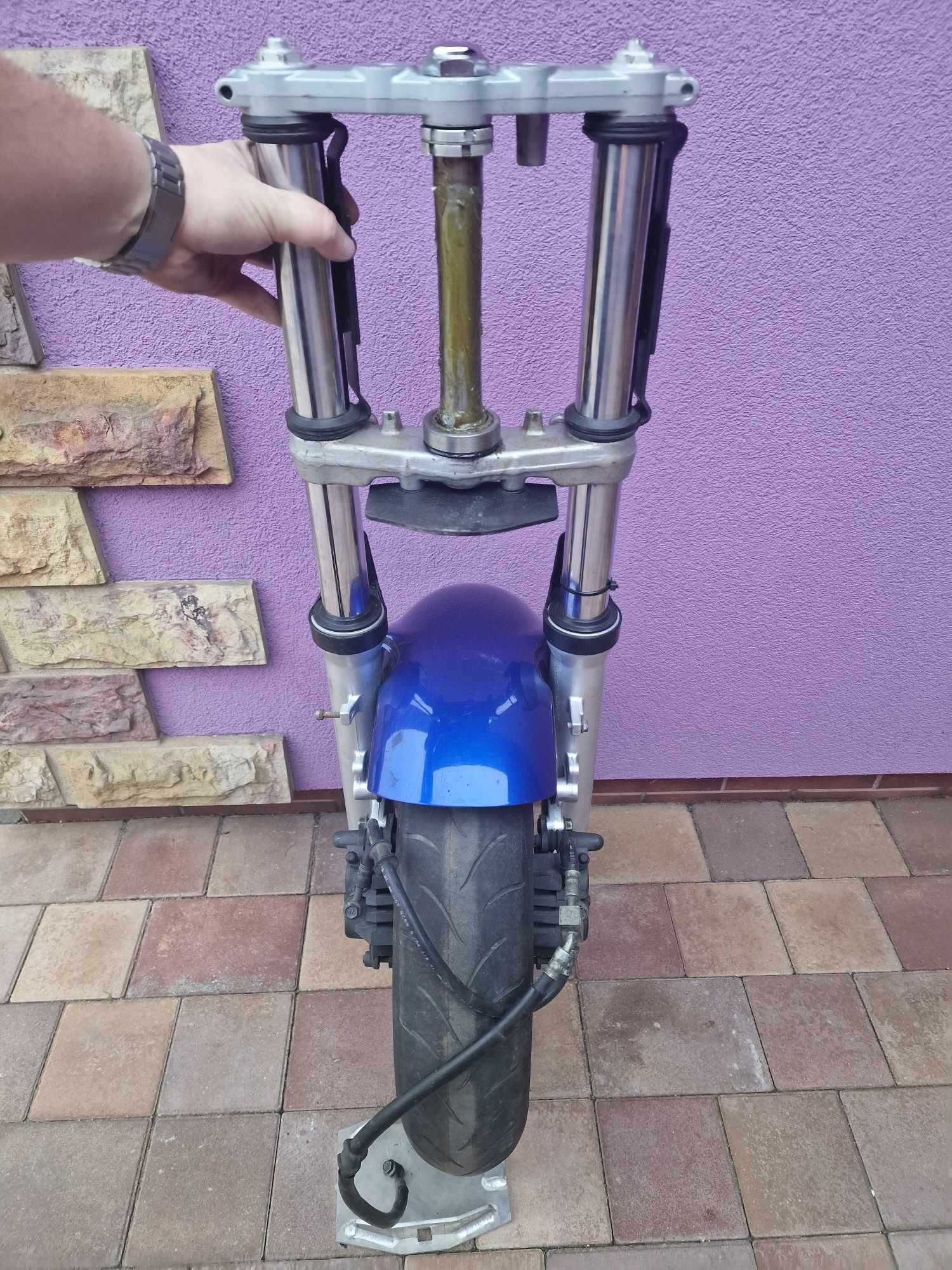 Zawieszenie przód sv650 k4