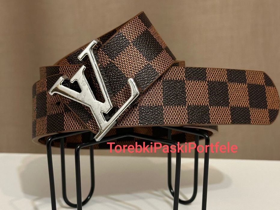 Nowy pasek Louis Vuitton.