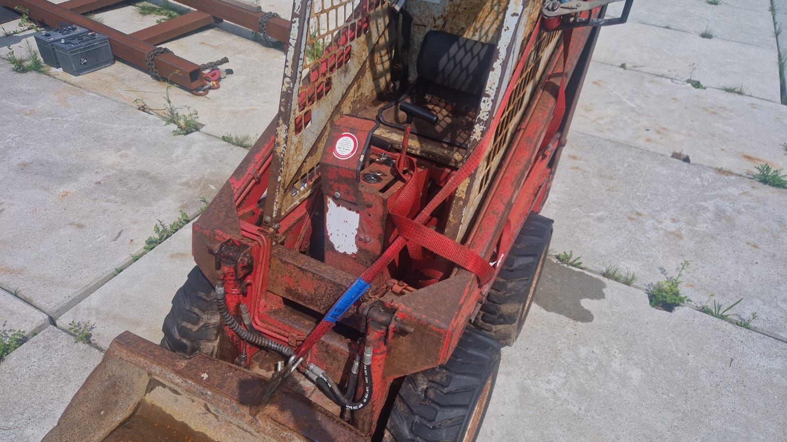 Gehl  1610 Bobcat 310 ładowarka