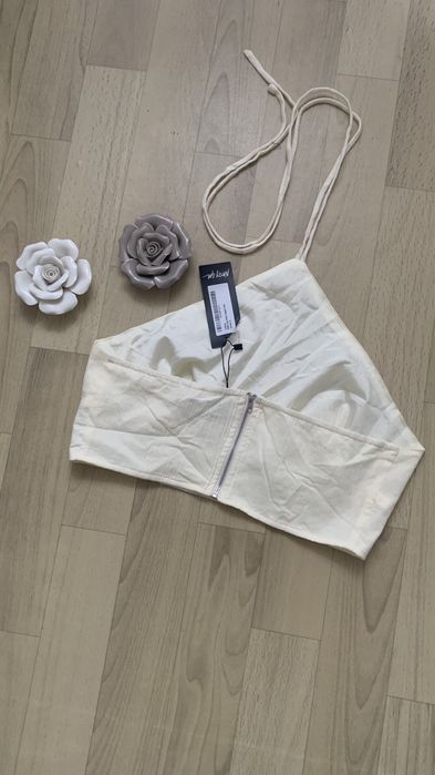 Nowy top roz 38 Nasty Gal