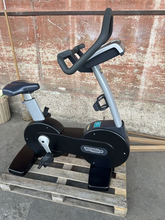 Велотренажер Technogym new bike excite 500 xp