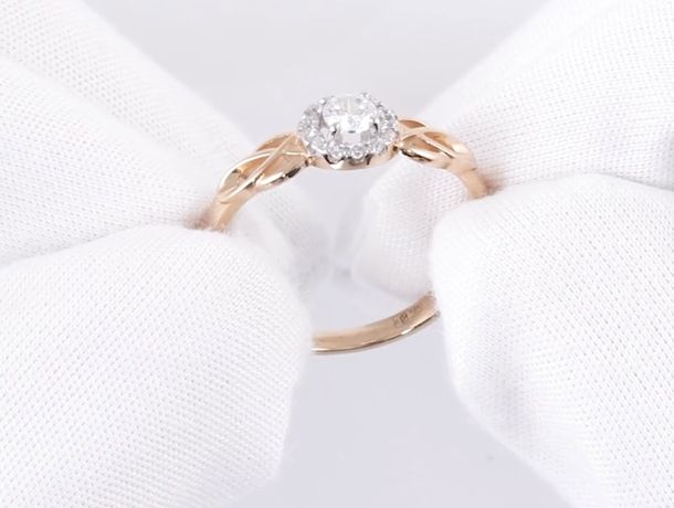 Женское кольцо из розового золота 585 пробы