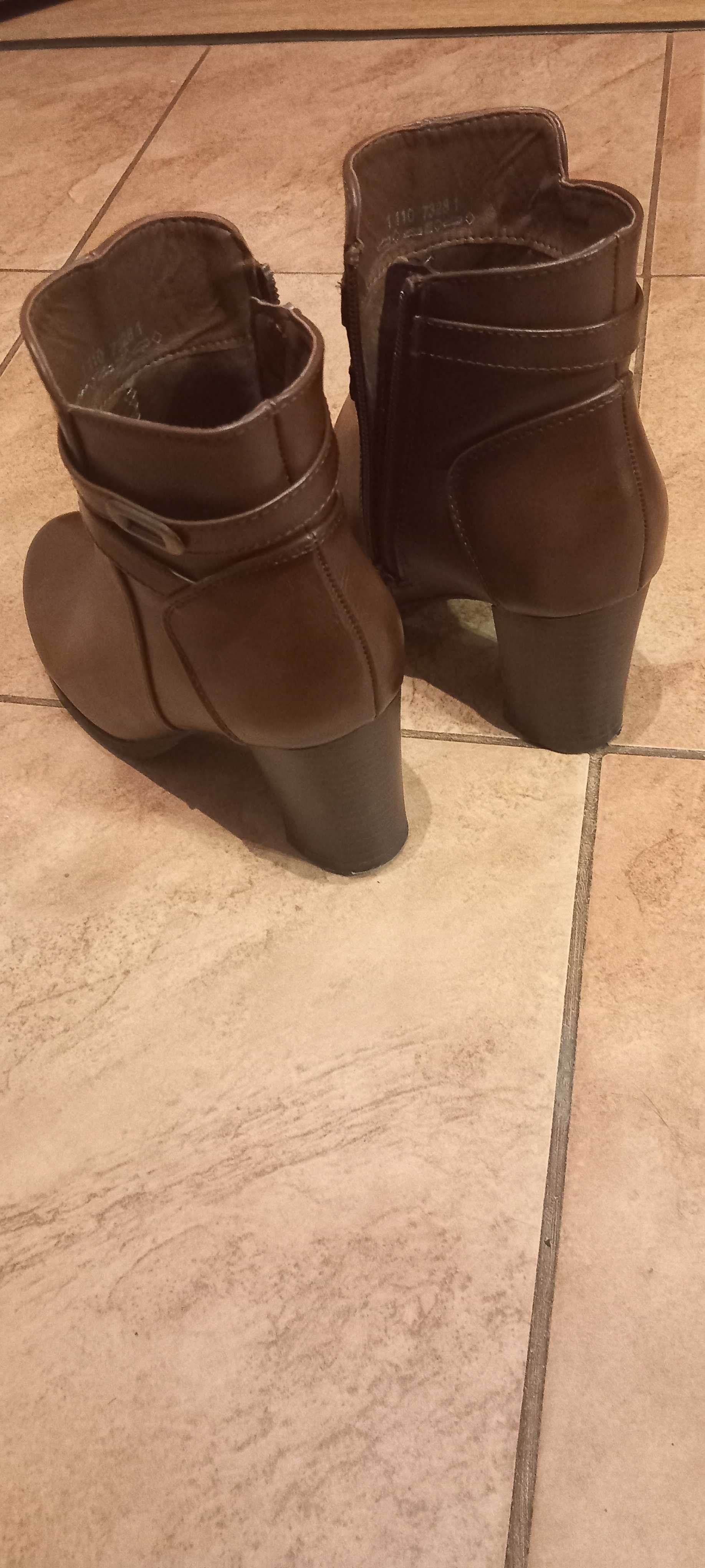 Botki Deichmann brązowe