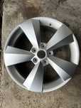 Felga aluminiowa skoda 6.5x17 ET 38