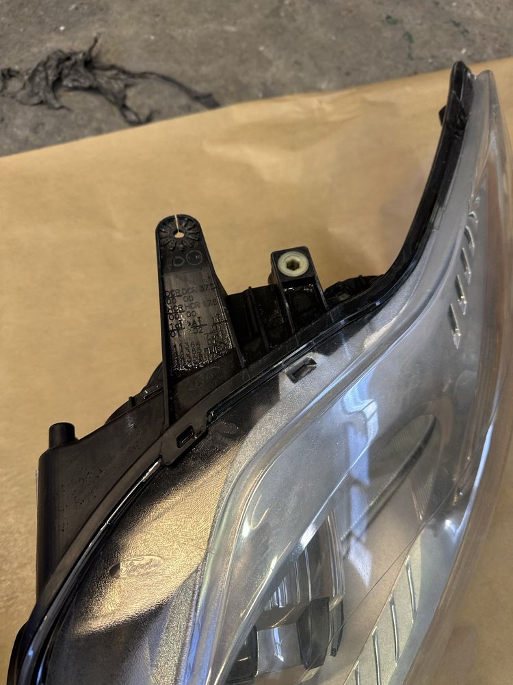 Mondeo mk4 xenon lampa lampy lewa prawa