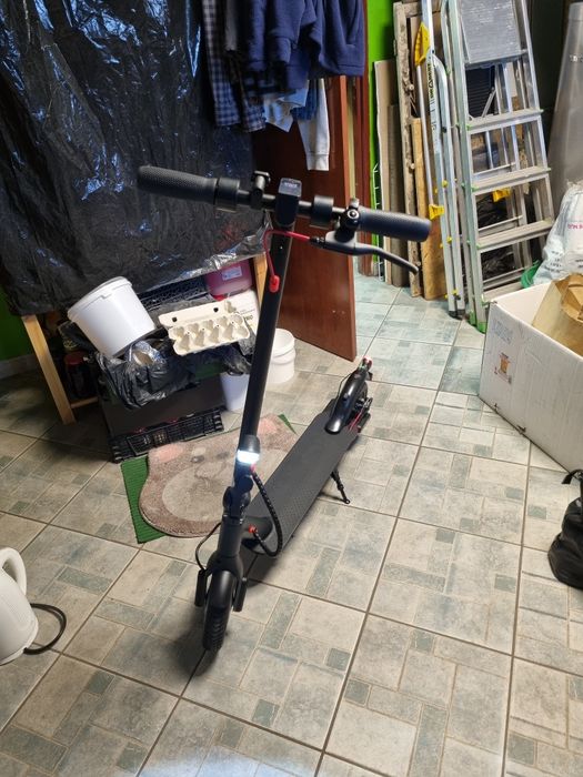 Hulajnoga elektryczna