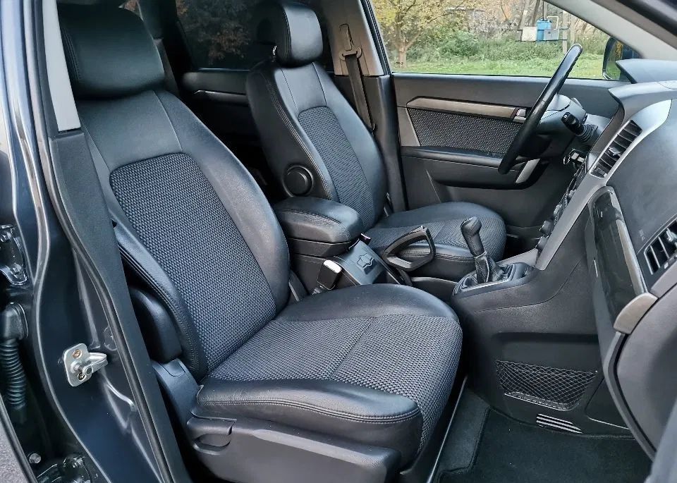 Chevrolet Captiva LT 2007 2.4 ГБО 4x4