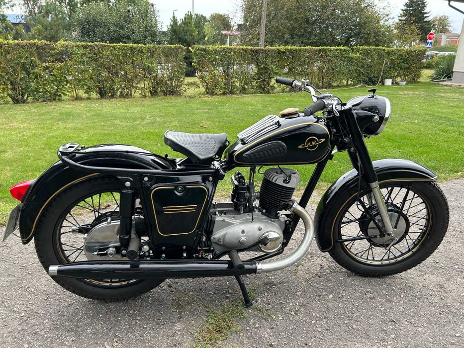 Motocykl IŻ 56 po całkowitym remoncie