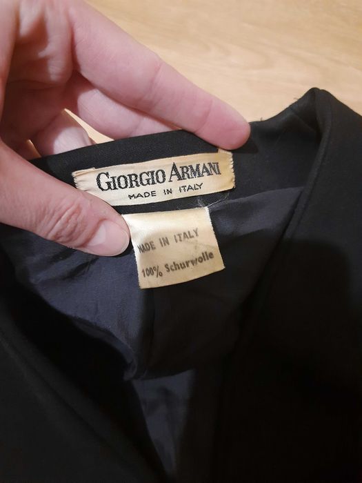 Giorgio armani женское пальто италия оригинал