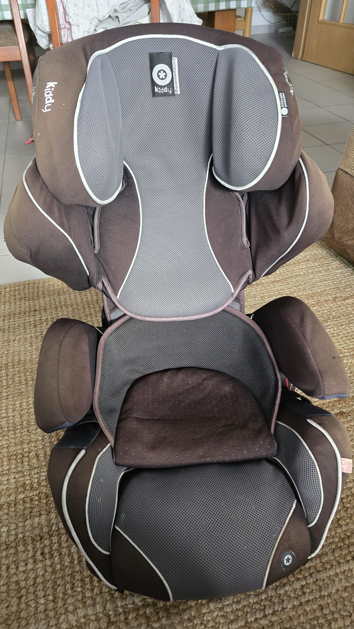 Cadeira Auto dos 15 aos 36 kg