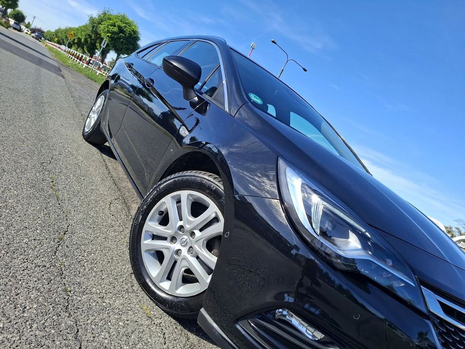 Opel Astra 1.4T***kamera***Intellilux***asys.parkowania***Gwar.przebiegu!!