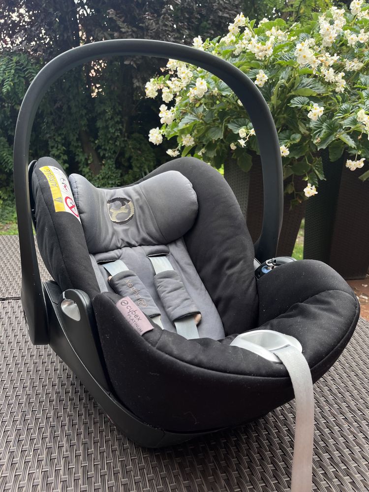 Fotelik Cybex Cloud Q + baza