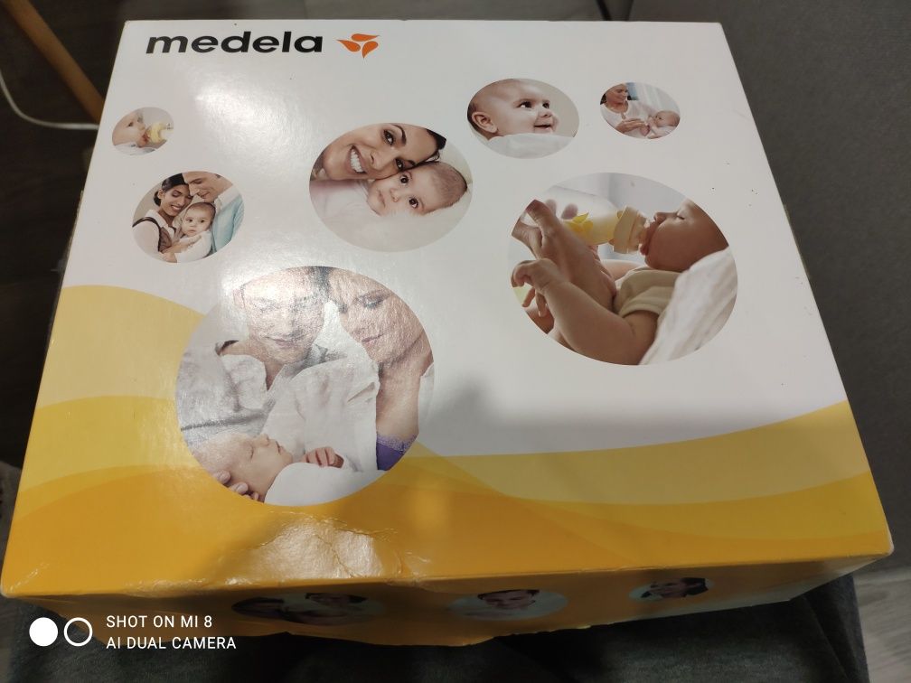 Bomba para tirar leite materno Mini Electric Medela