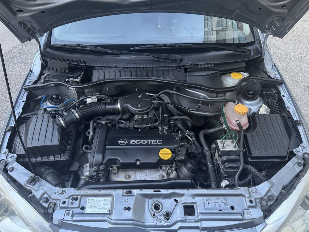 Opel Corsa 1.2 Enjoi gasolina