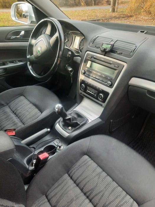 Skoda Octavia II покоління/A5 (FL)