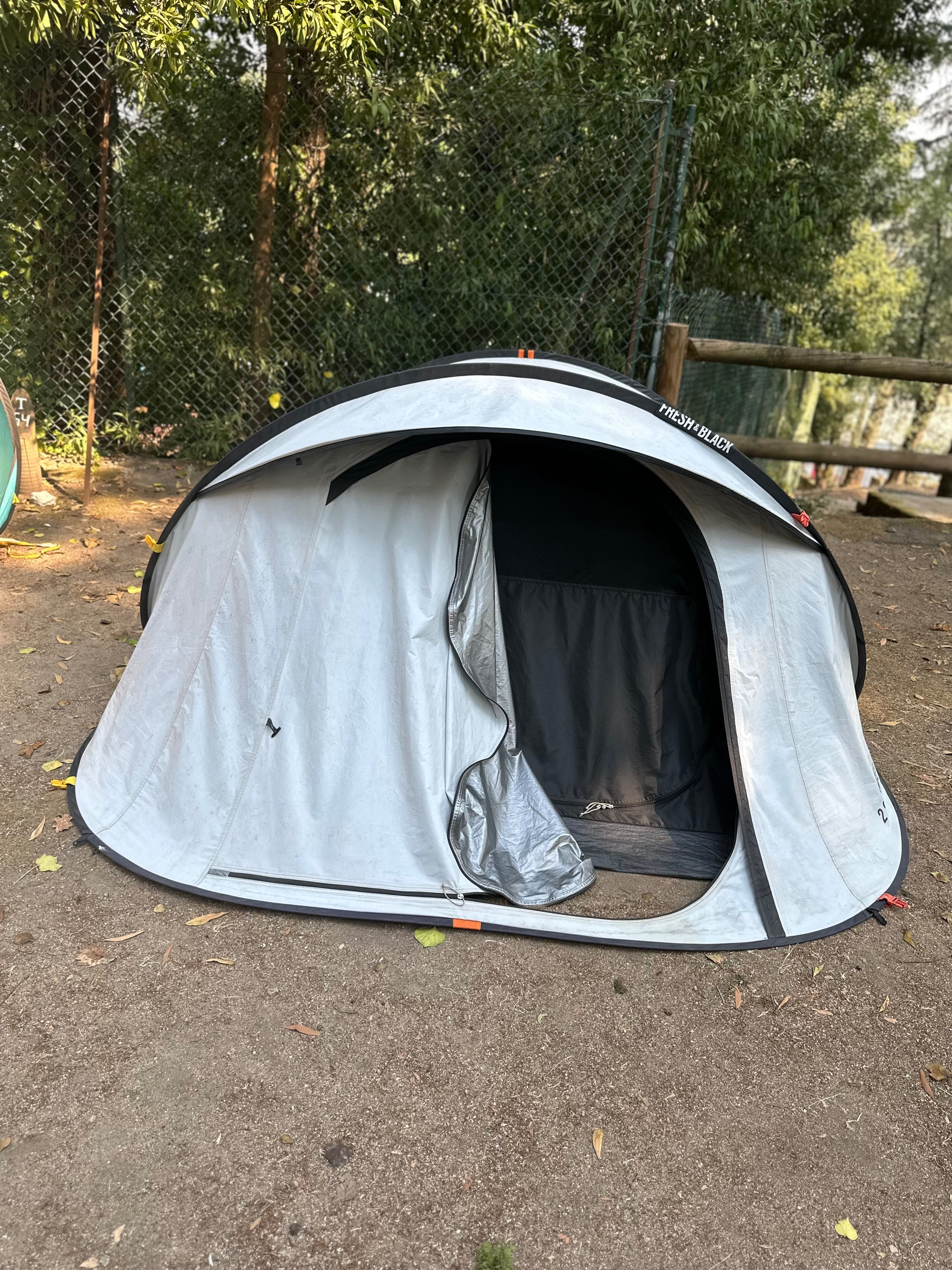 Tenda de campismo + colchão