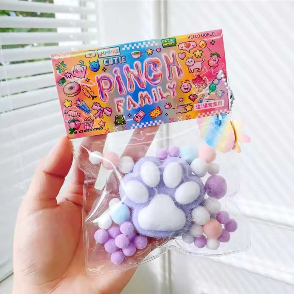НОВЫЕ Антистресс игрушки кошачья лапка, круассан, кролик, поросёнок