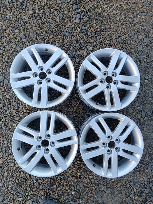 Диски 5*100 R16 TOYOTA