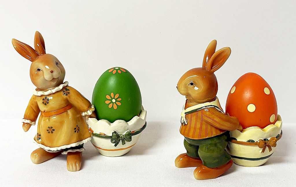 Podstawka pod jajko 2 króliczki kolorowe ceramiczne 12x10 cm