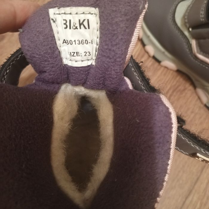 Продам зимові термо чобітки