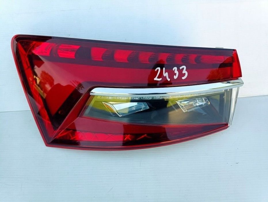 SKODA SUPERB III 3 LIFT KOMBI 19-24 LAMPA LED LEWA TYLNA 3V9945207C
