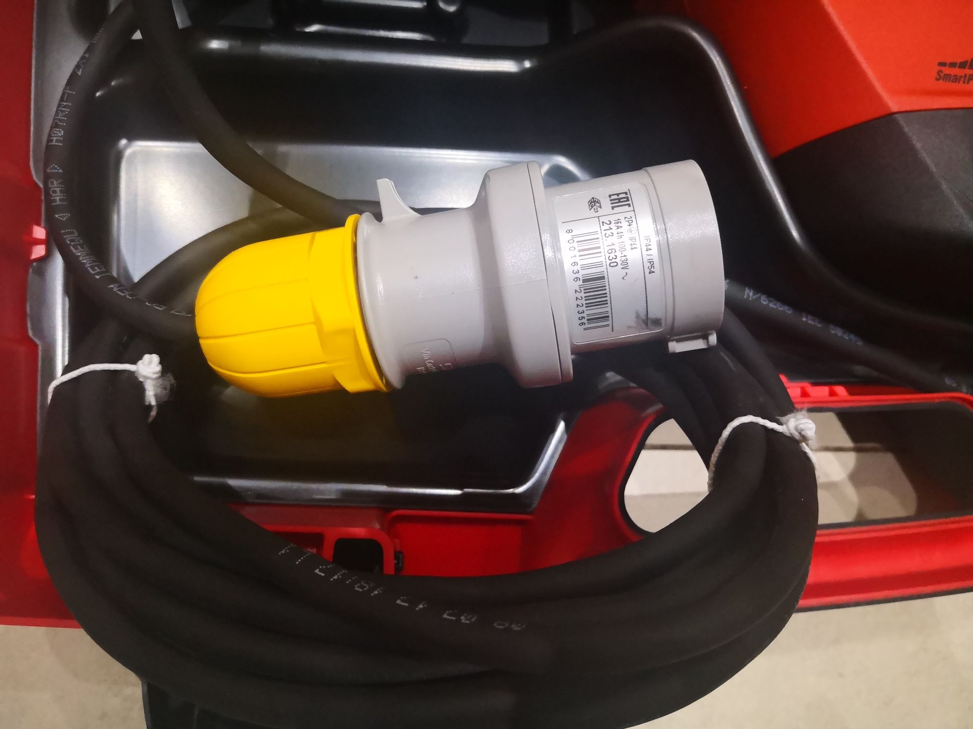 HILTI WSR 900-PE PIŁA  szablasta 110V Angielska wersja