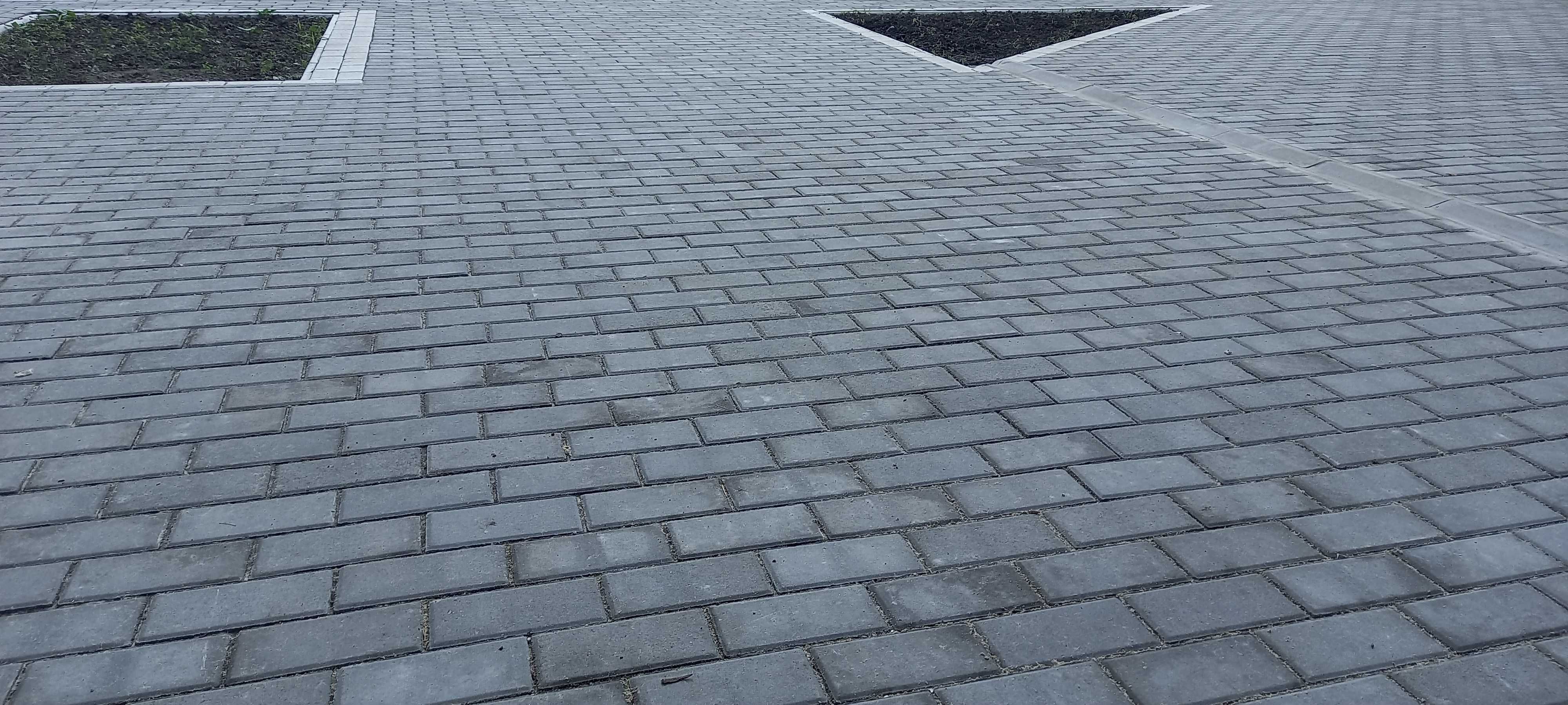 Укладка тротуарной плитки. Монтаж тротуарной плитки "Старый город"