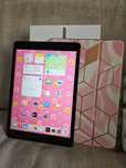 Apple iPad 9 Generacji - Stan idealny+ dodatki (9th Gen)
