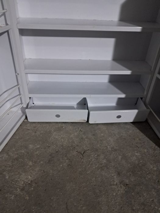 Caixa Medicamentos metálica com fechadura