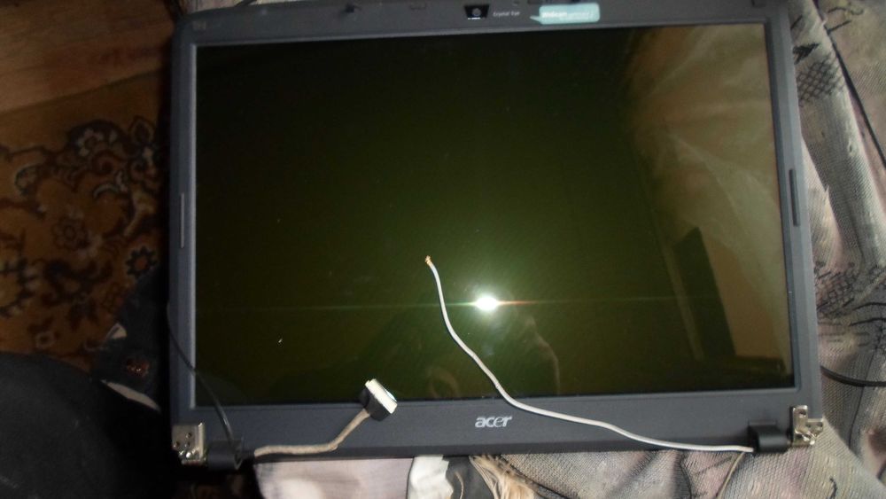 Дисплей монитор екран крыжка acer aspire 7520