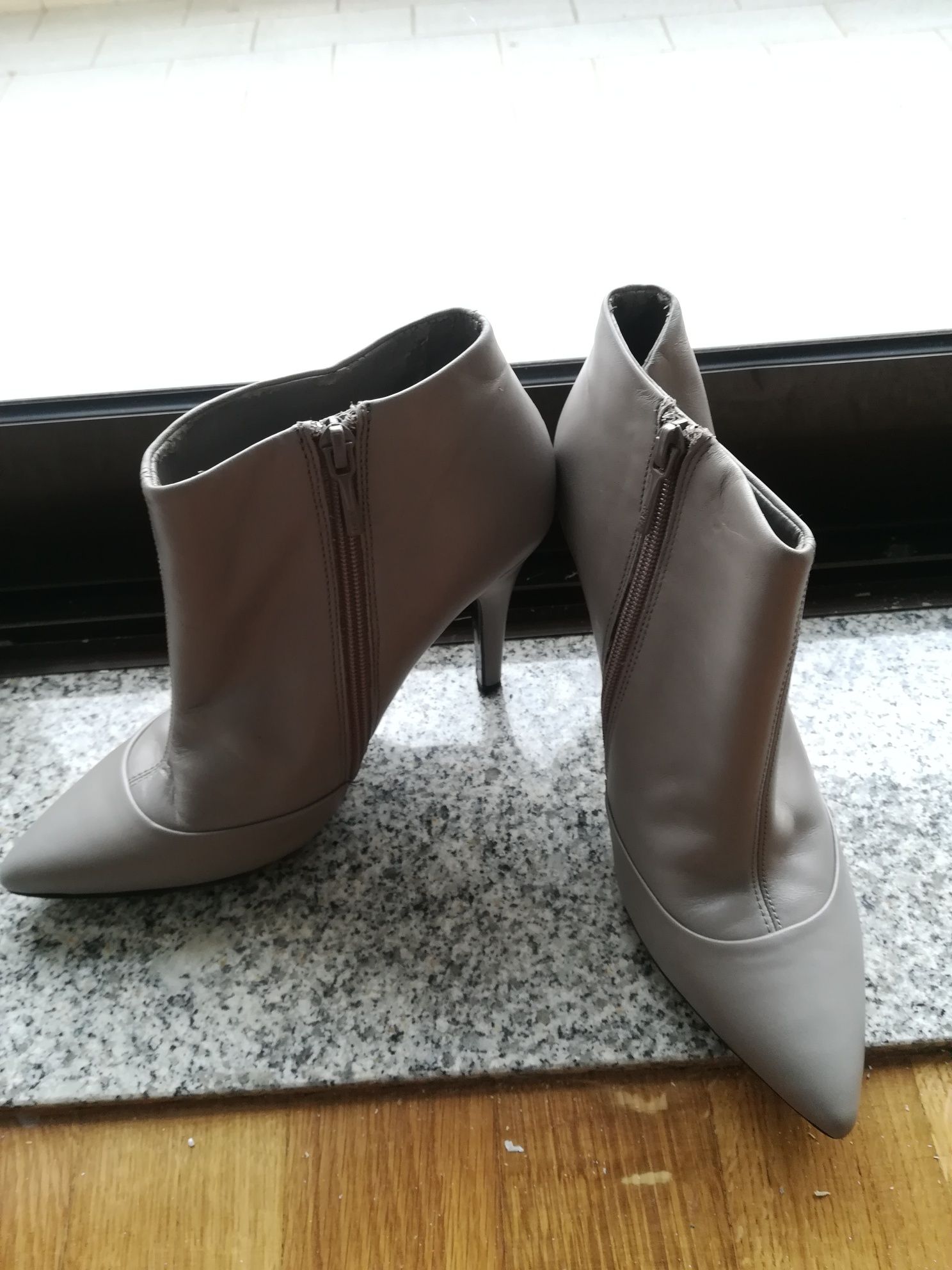 Botins 38 -  Zara (negociável)