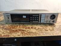 Wzmacniacz Onkyo TX-7320