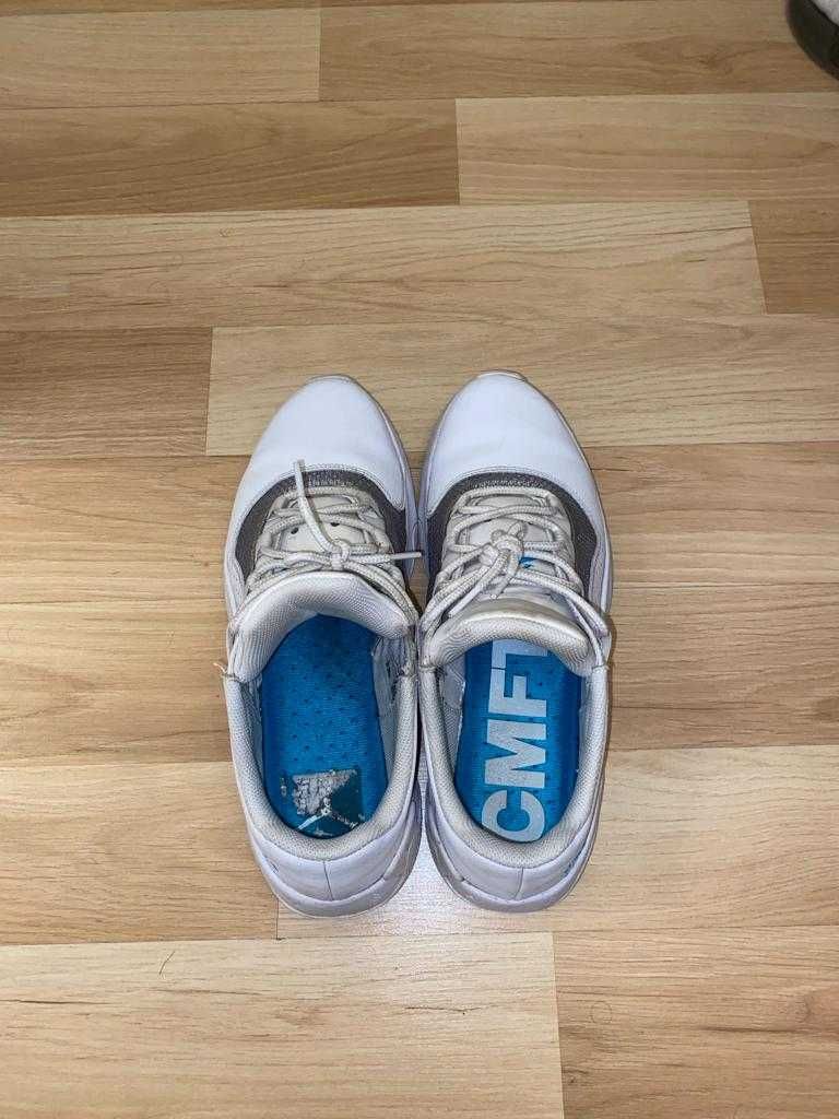 Air Jordan 11 CMFT Low