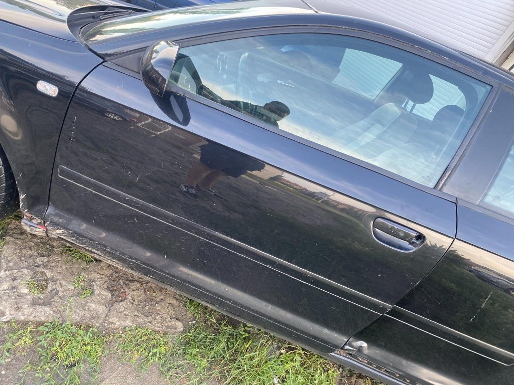 Audi a3 8p 3d 1.6 1.8 2.0 1.9 mpi fsi tdi tfsi kolor ly9b