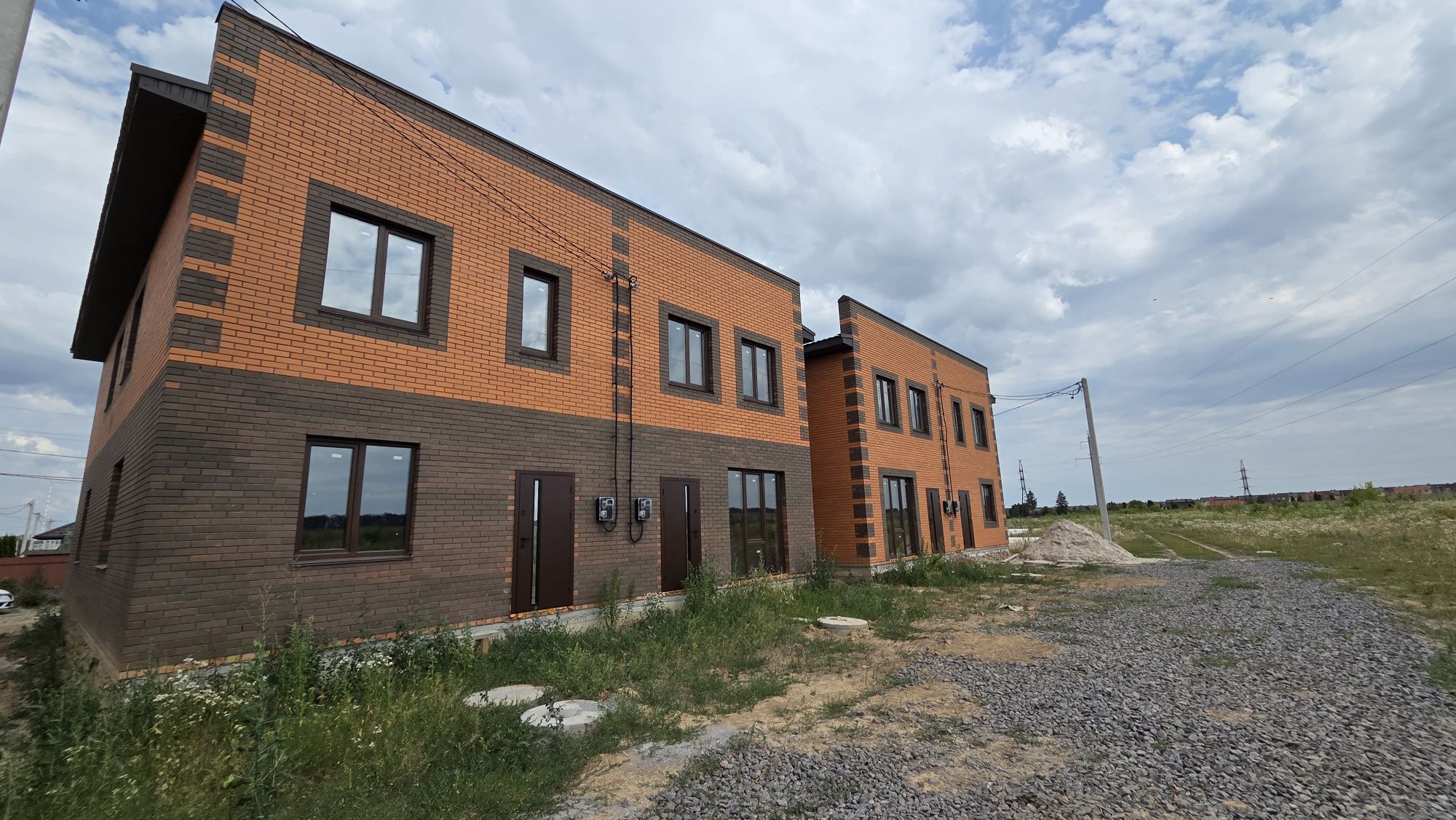 Продам 2-х поверховий квадрік