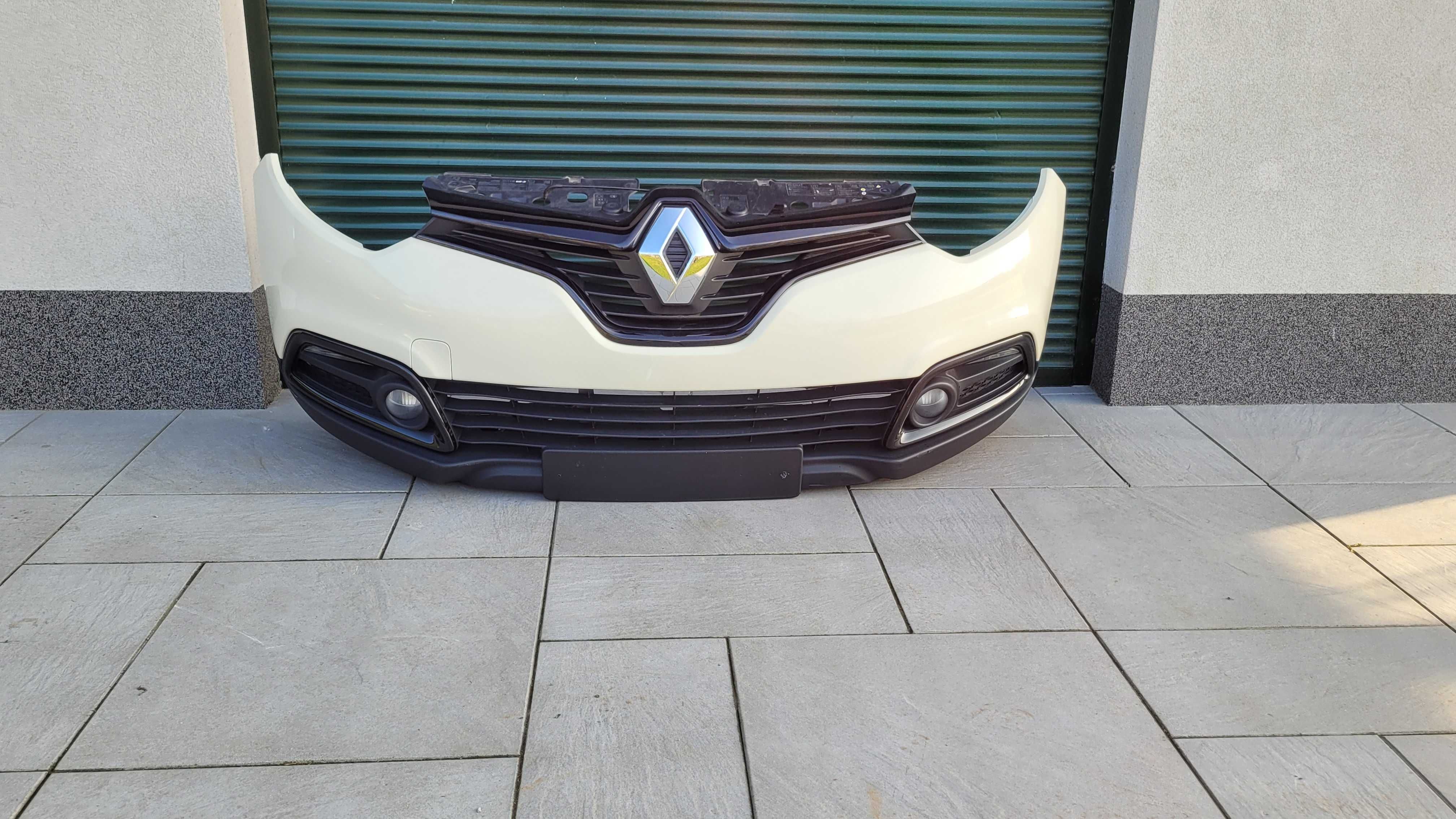 Renault Captur zderzak przód przedni BIXND